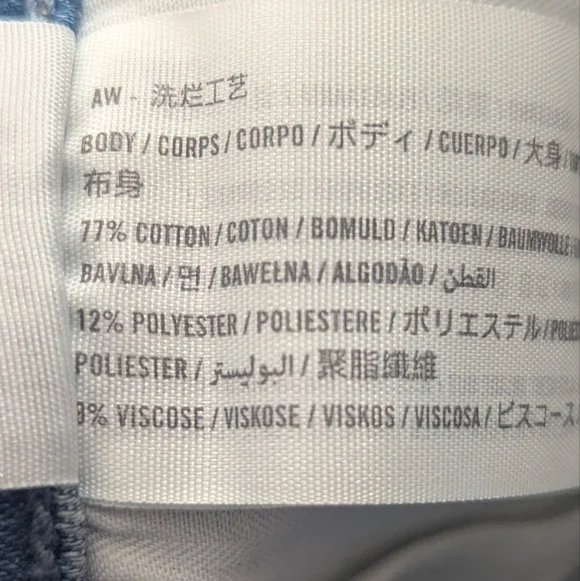 HOLLISTER Low Rise Denim Shorts Size 26 - Picture 8 of 8